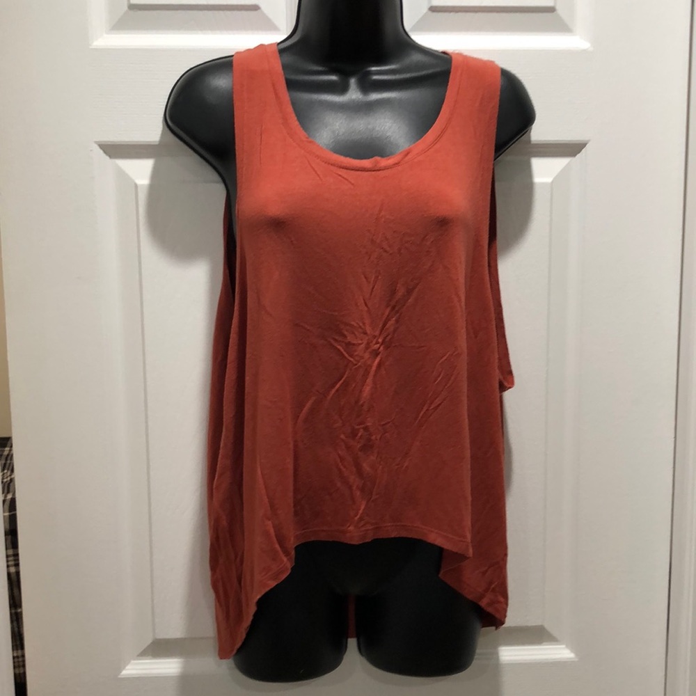 Forever 21 high low tank
